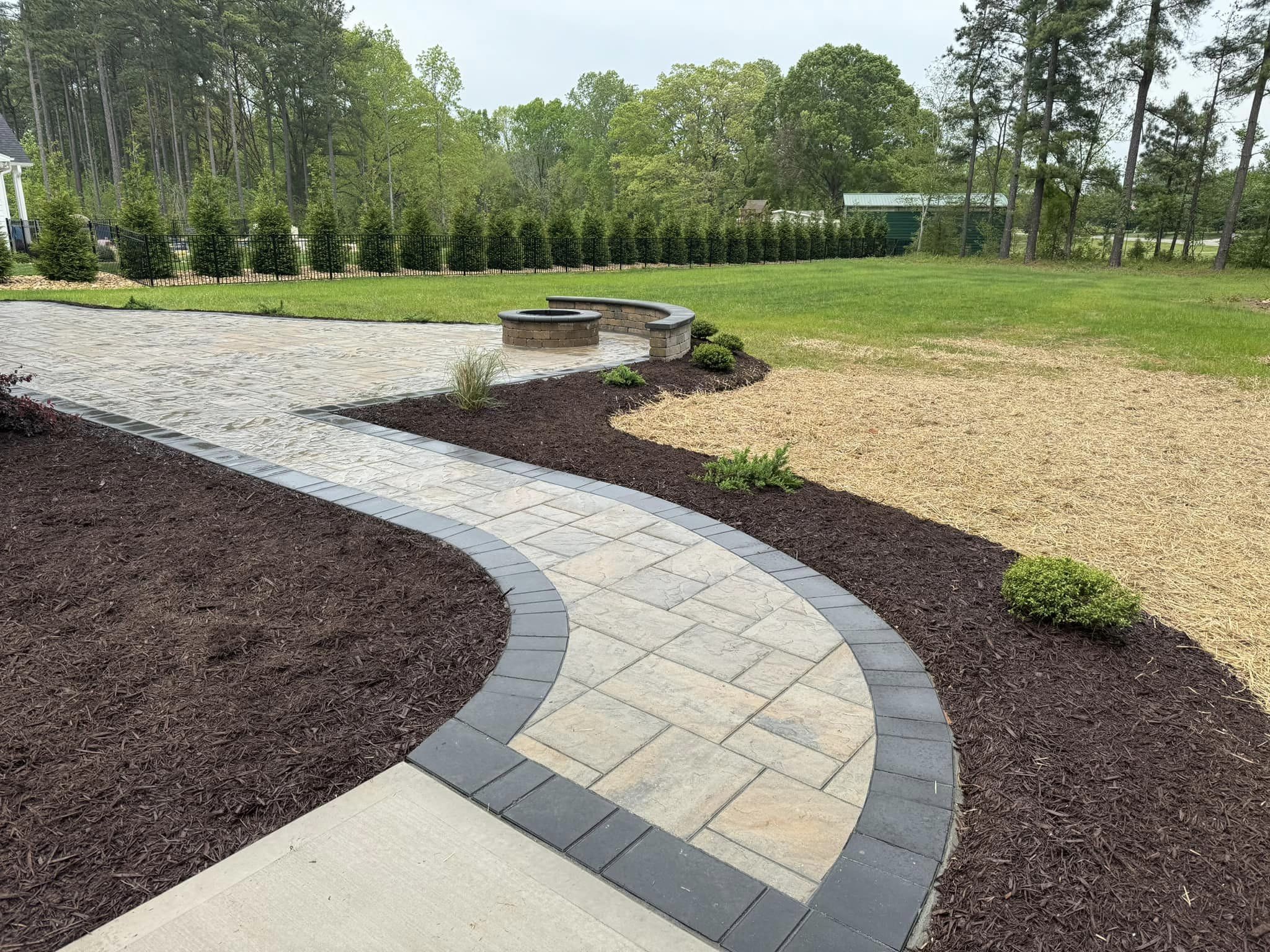 Mulch Installation in Waxahachie project 8